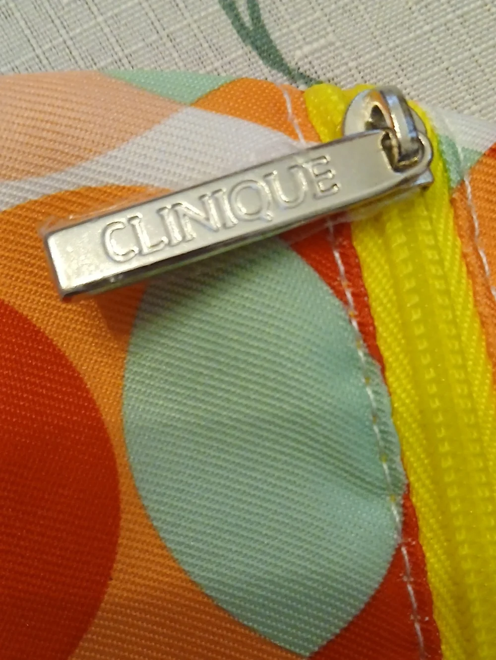 CLINIQUE Cosmetics Colorful Bags